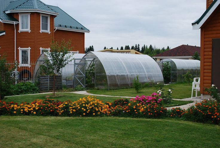 Classic Arch Greenhouse
