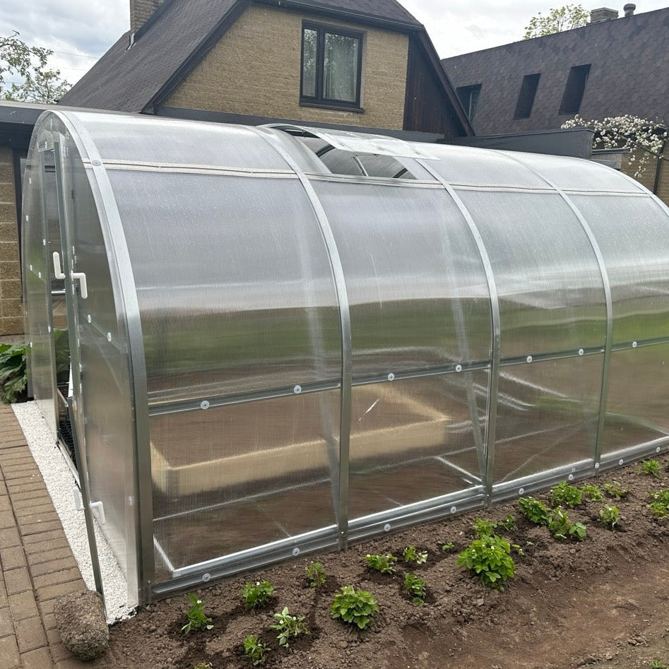World's Most Popular Polycarbonate Greenhouse